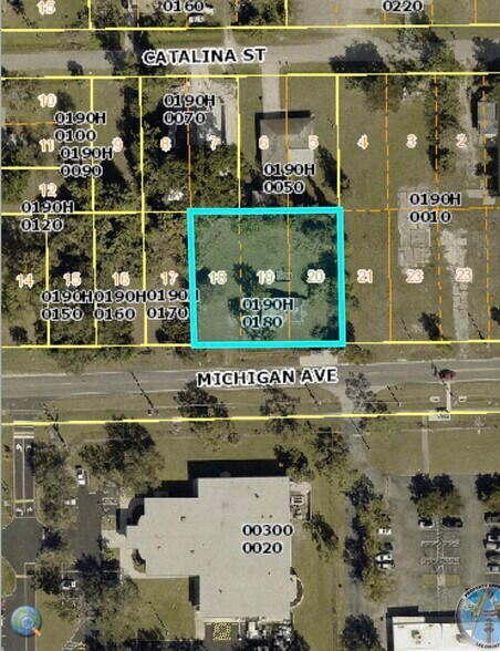 More Photos Of 3665-3667 Michigan Ave, Fort Myers Office For Lease