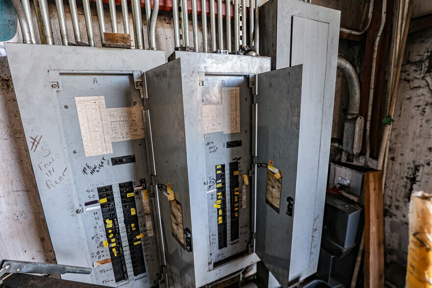 More Photos Of , Paducah Unknown For Sale