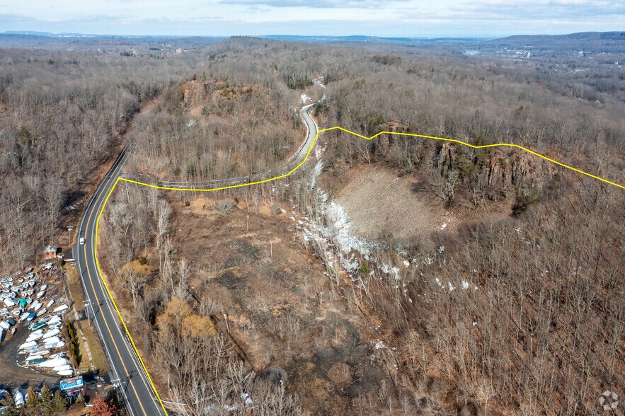 More Photos Of 525 Kensington Ave, Meriden Land For Sale