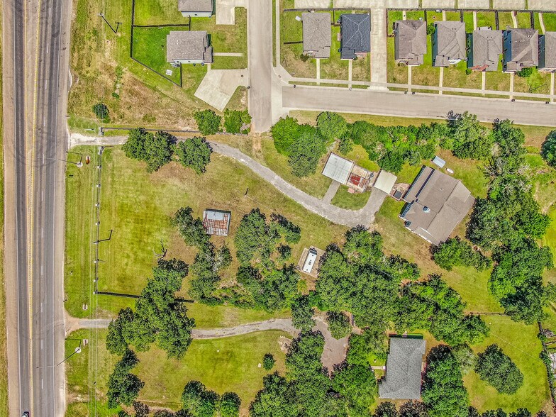 More Photos Of 13863 FM 2154 Rd, College Station Showroom For Sale