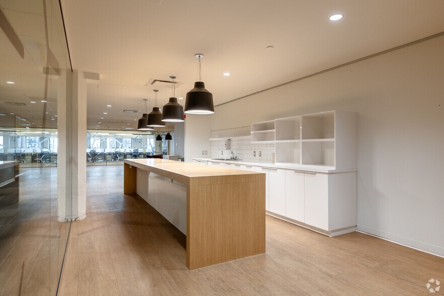 More Photos Of 2050 Rue de Bleury, Montréal Coworking Space