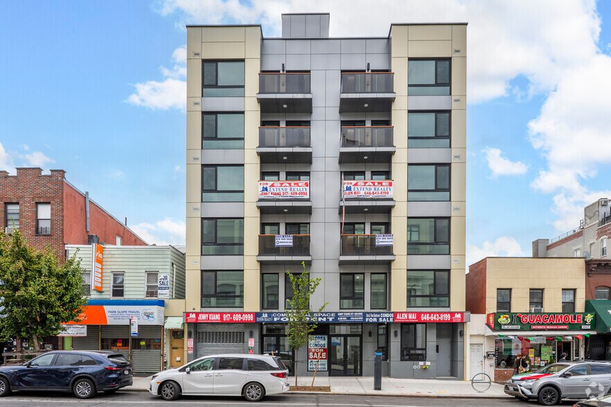 More Photos Of 643 5th Ave, Brooklyn Apartments For Lease