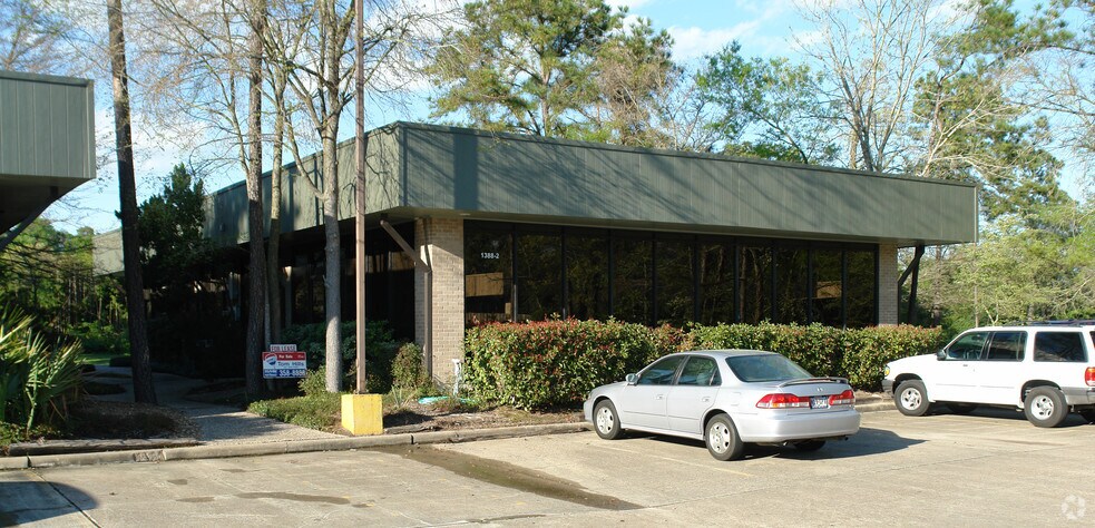 More Photos Of 1388 Stonehollow Dr, Humble Office For Lease