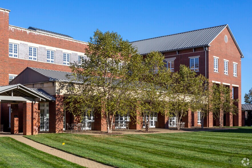 More Photos Of 920 Ridgebrook Rd, Sparks Office For Sale