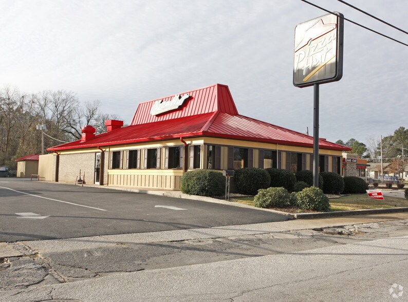 More Photos Of 511 W Fort Williams St, Sylacauga Restaurant For Sale