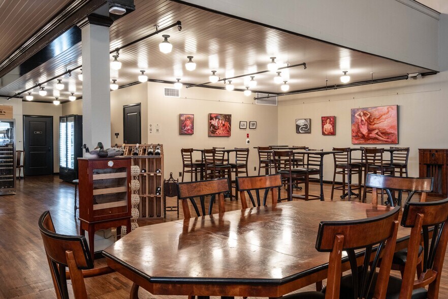 More Photos Of 101 E Main St, Elkin Restaurant For Sale