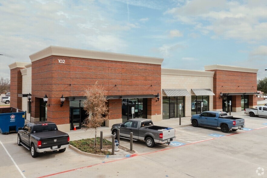 More Photos Of 205 E FM 544 Hwy, Murphy Unknown For Lease