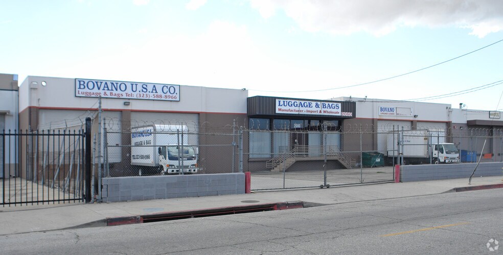 More Photos Of 2080 E 25th St, Vernon Warehouse For Lease