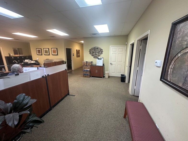 More Photos Of 2255 Sarasota Center Blvd, Sarasota Industrial For Sale