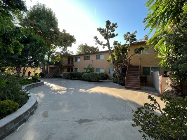 More Photos Of 6500 Shirley Ave, Reseda Apartments For Sale