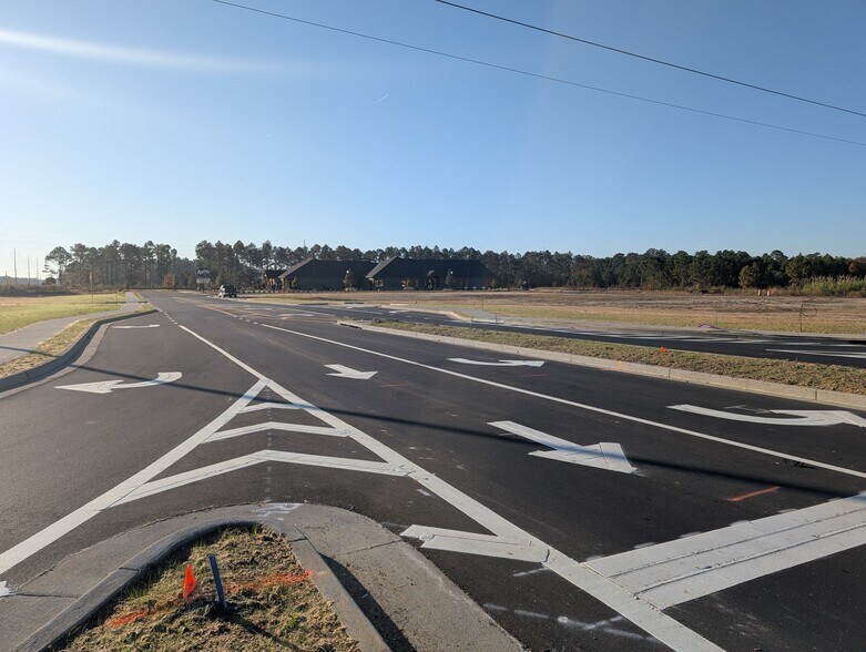 More Photos Of 2103 W Hill Ave, Valdosta Land For Sale