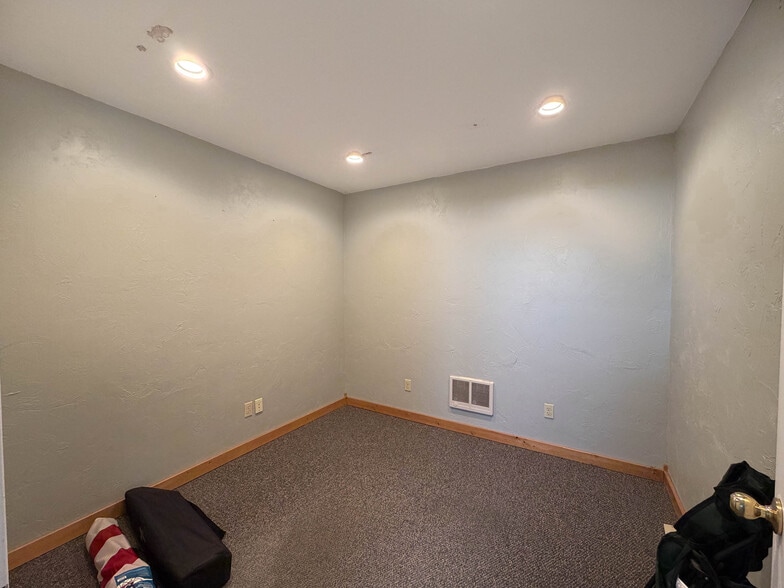 More Photos Of 428 1st Ave W, Kalispell Office For Sale