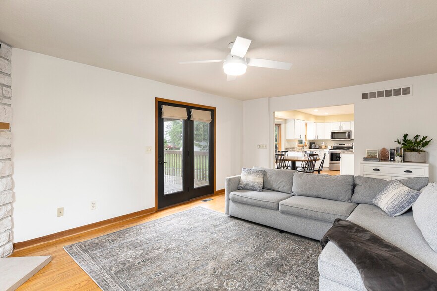 More Photos Of 11578 Duncan Plains Rd, Johnstown Specialty For Sale