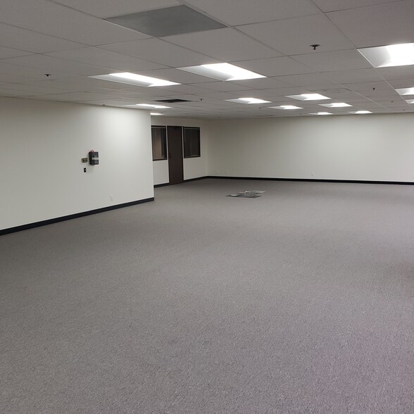 More Photos Of 1891 N Gaffey St, San Pedro Light Distribution For Lease