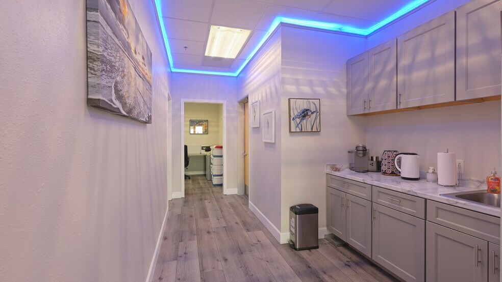 More Photos Of 1361 Rocky Point Dr, Oceanside Warehouse For Sale