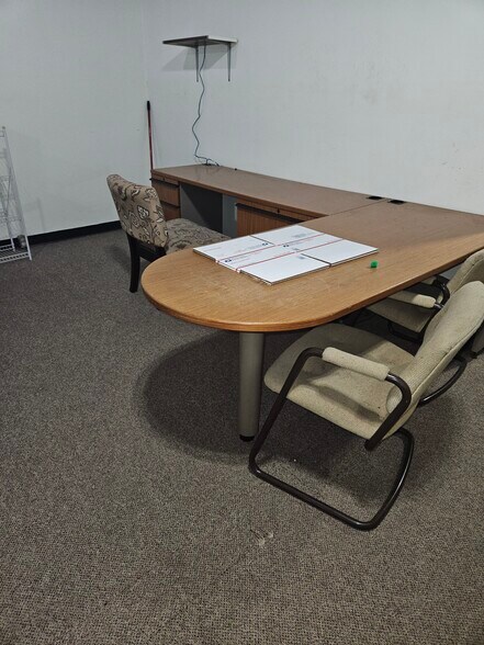 More Photos Of 211 E Stephenson St, Freeport Apartments For Sale