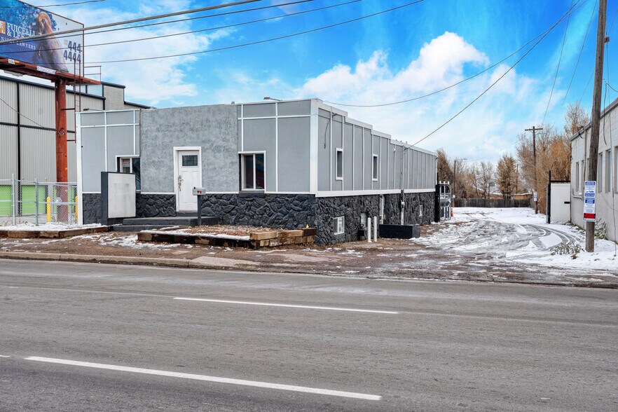 More Photos Of 6600 Federal Blvd, Denver Freestanding For Lease