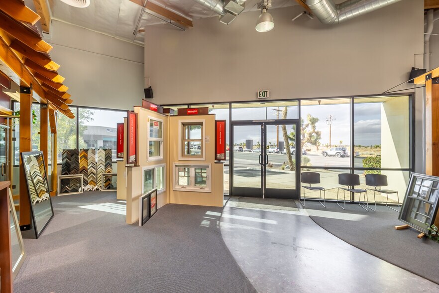 More Photos Of 608 E Rancho Vista Blvd, Palmdale Service For Sale