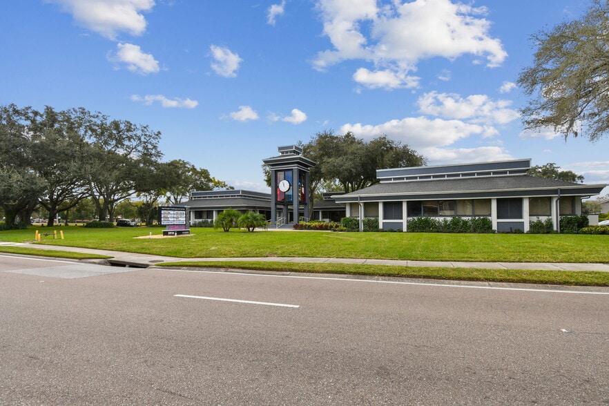 More Photos Of 3910 Northdale Blvd, Tampa Medical For Sale