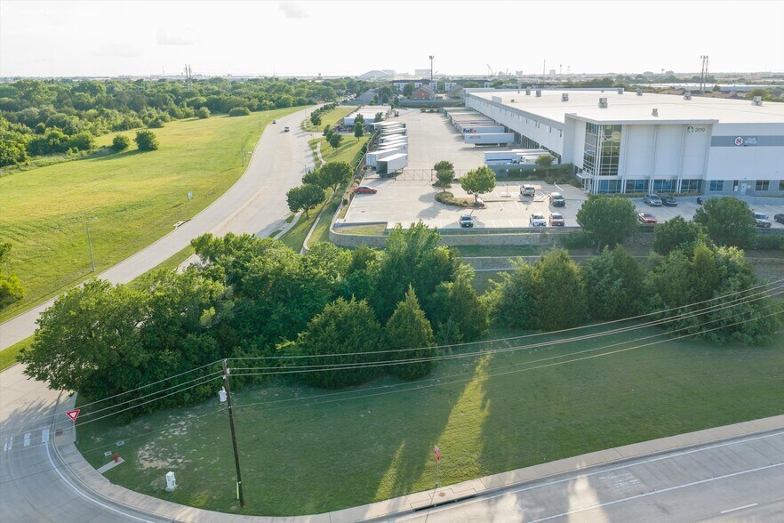 More Photos Of 901 NW 19th St, Grand Prairie Land For Sale