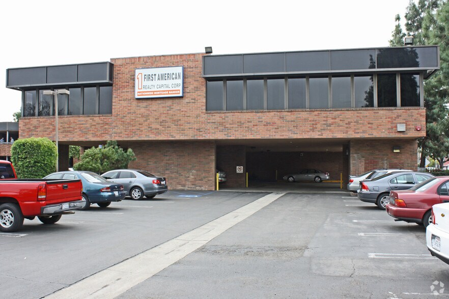 More Photos Of 100 N Harbor Blvd, Anaheim Loft Creative Space For Lease