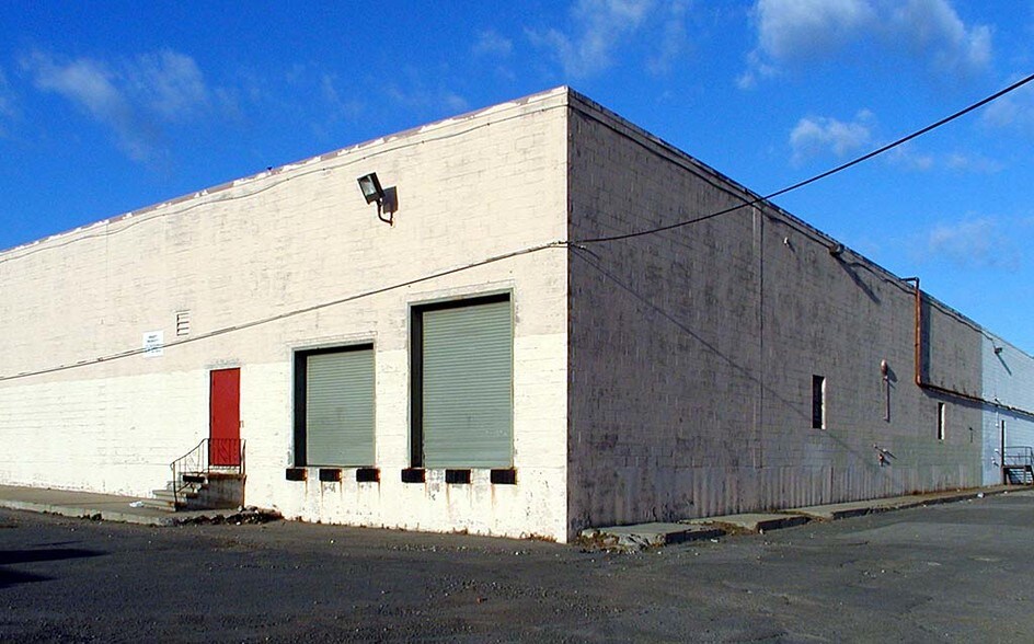 More Photos Of 339 Squire Rd, Revere General Retail For Lease