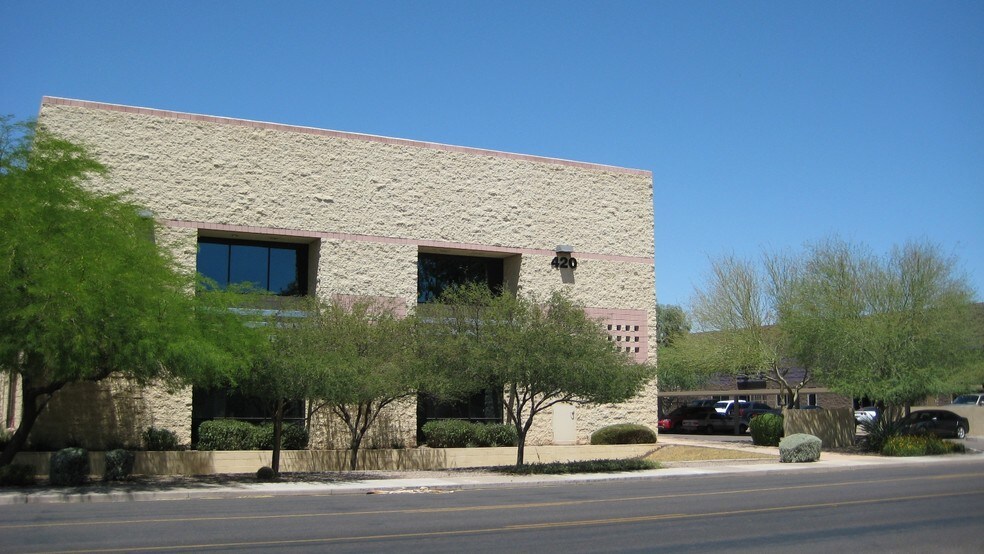More Photos Of 420 S Smith Rd, Tempe Office For Sale