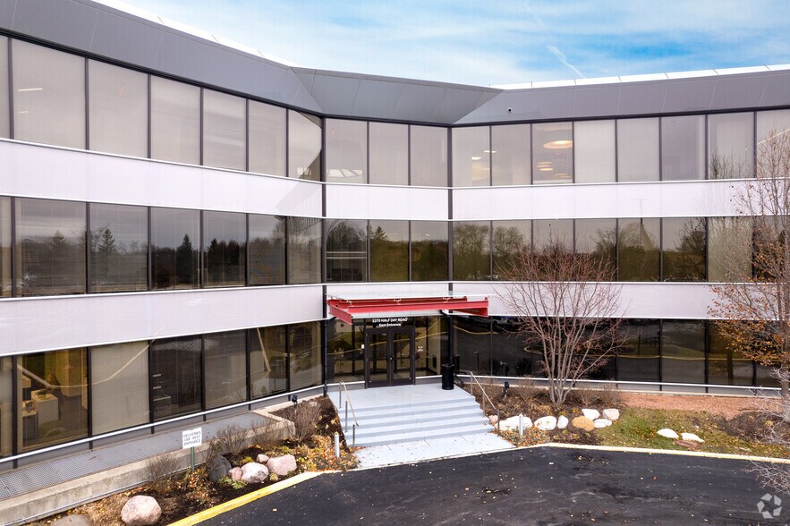 More Photos Of 2275 Half Day Rd, Bannockburn Office For Sale