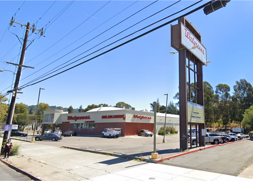 More Photos Of 3434 High St, Oakland Drugstore For Sale