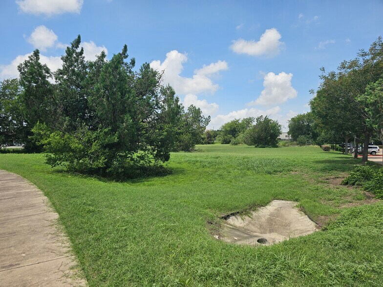 More Photos Of 100 Rex Kerwin Ct, Pflugerville Land For Sale