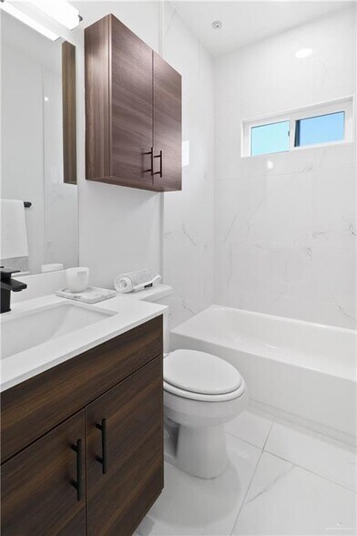 More Photos Of 519 Coves Ln, Weslaco Apartments For Sale