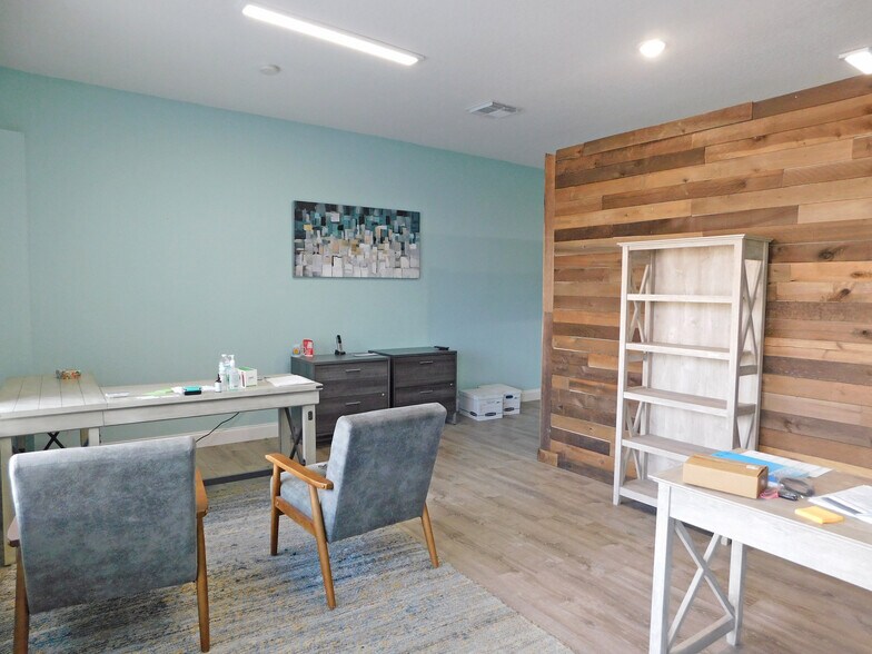 More Photos Of 280-294 Clearlake Rd, Cocoa Storefront Retail Office For Sale