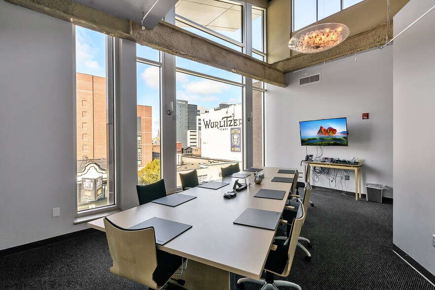 More Photos Of 665 Main St, Buffalo Office For Lease