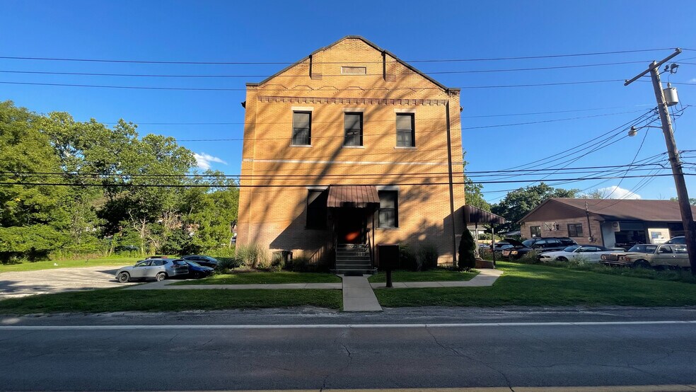 Primary Photo Of 7621 Noblestown Rd, Mc Donald Apartments For Sale