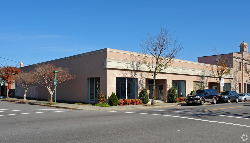 Primary Photo Of 344-350 W 21st St, Norfolk Freestanding For Lease