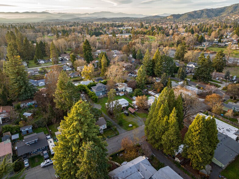 More Photos Of 1260 Plummer Ave, Grants Pass Land For Sale