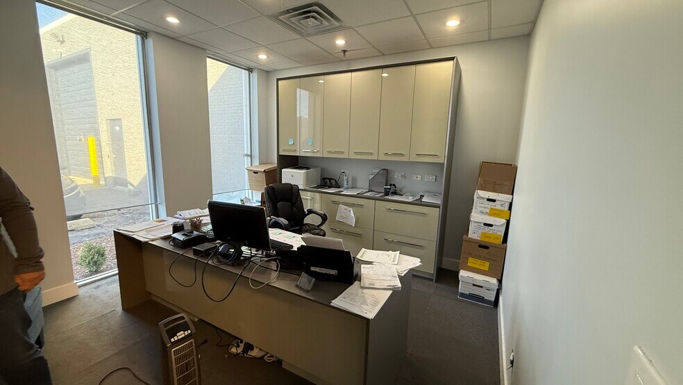 More Photos Of 100 Shepard Ave, Wheeling Warehouse For Sale