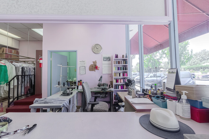 More Photos Of 2040-2050 Huntington Dr, San Marino Storefront For Sale