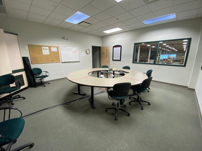 More Photos Of 100 Harbor Dr, Charlevoix Manufacturing For Lease