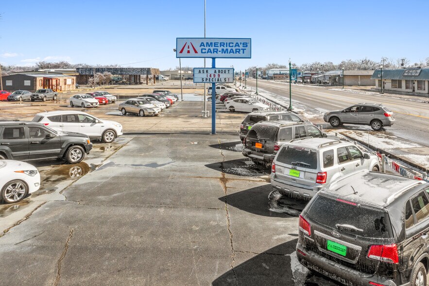 More Photos Of 1600 E Broadway Ave, West Memphis Auto Dealership For Sale