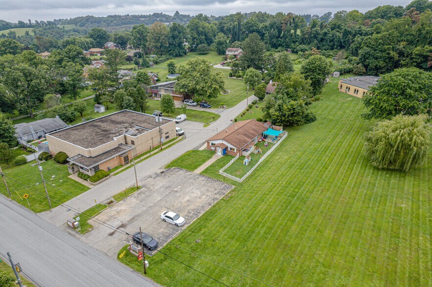 More Photos Of 2420 Greenock Buena Vista Rd, Mckeesport Daycare Center For Sale