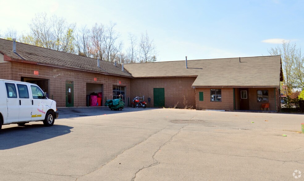 More Photos Of 919 State Route 9, Queensbury Carwash For Sale