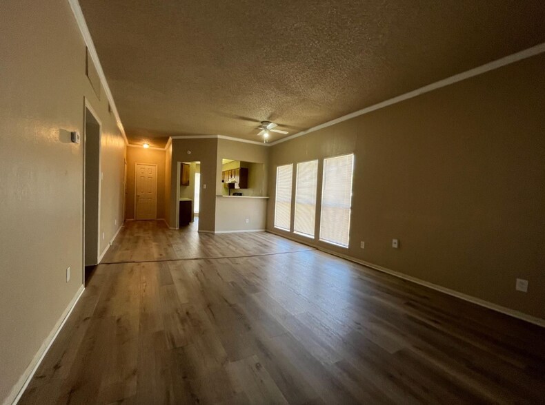 More Photos Of 7405 Avenue X, Lubbock Apartments For Sale