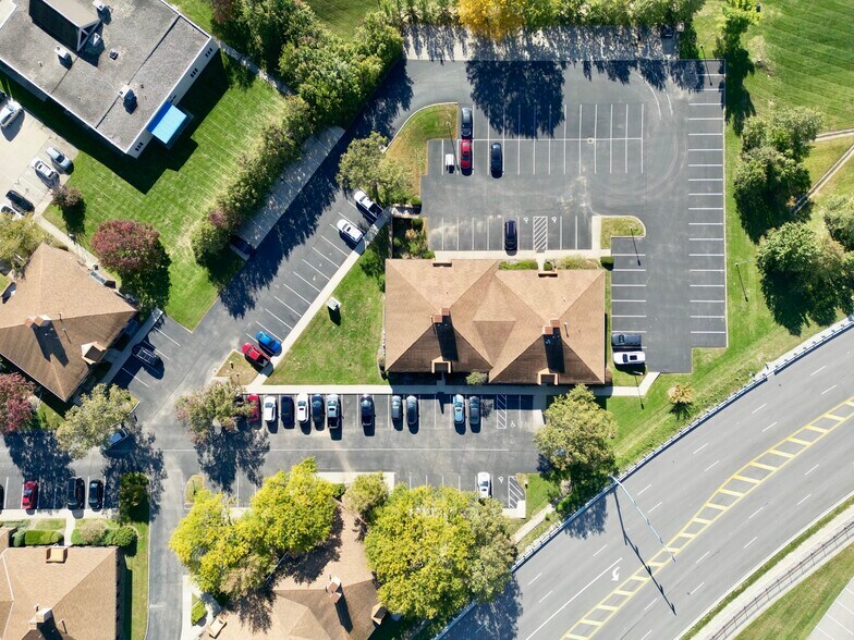 More Photos Of 4753-4759 Cornell Rd, Blue Ash Medical For Sale