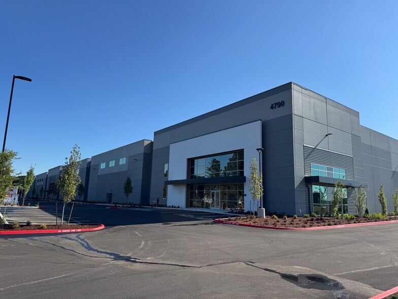 More Photos Of 4630 NW 273rd Ave, Hillsboro Unknown For Lease