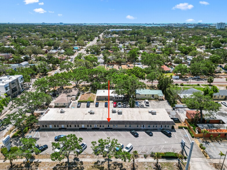 More Photos Of 6416-6420 Central Ave, Saint Petersburg Office For Lease