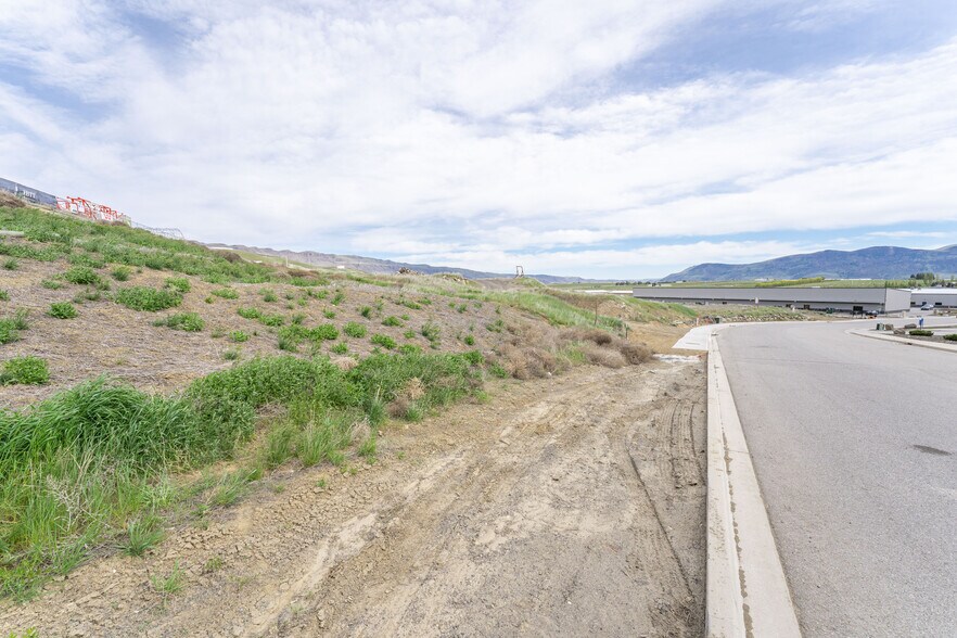 More Photos Of 501 Urban Industrial Way, East Wenatchee Land For Sale