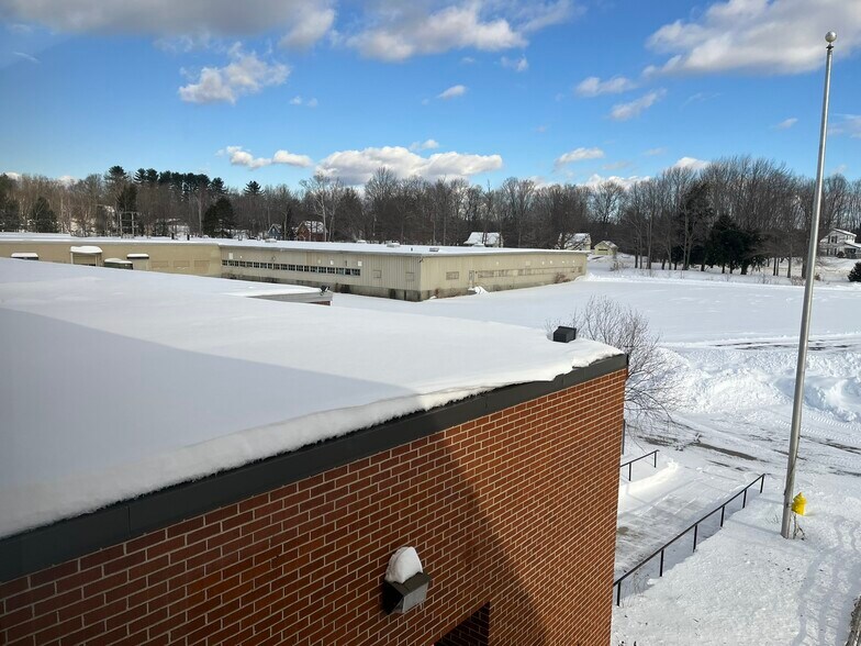 More Photos Of 128 Weld Rd, Wilton Warehouse For Sale