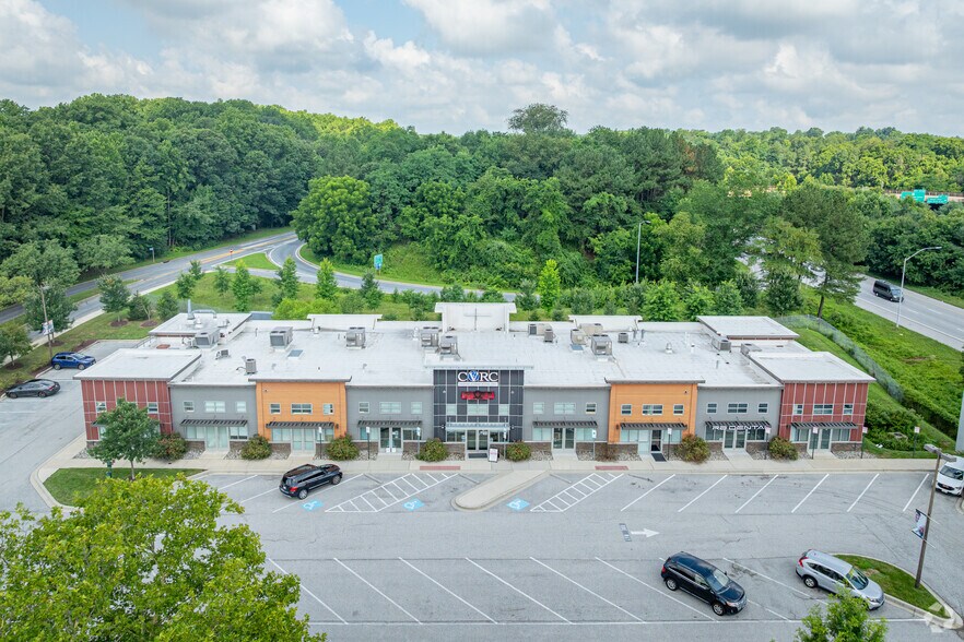 More Photos Of 10000 Old Columbia Rd, Columbia Storefront For Lease