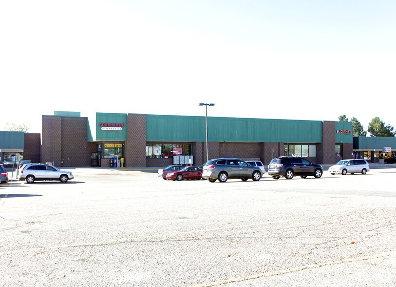 More Photos Of 8237 S Holly St, Centennial Freestanding For Lease